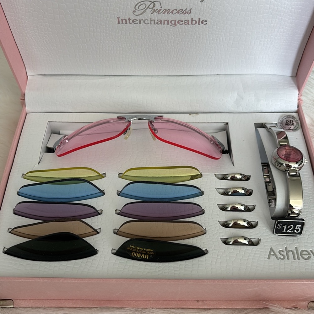 Ashley, interchangeable sunglasses and watch set - Picture 2 of 3
